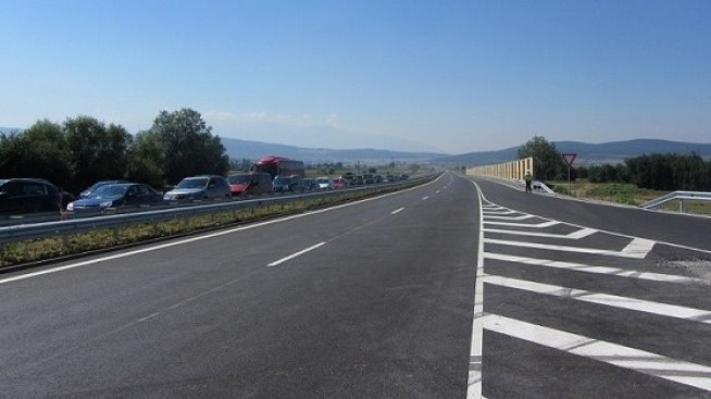 Да има по две обществени поръчки – за проект и за изпълнение, препоръчва експерт