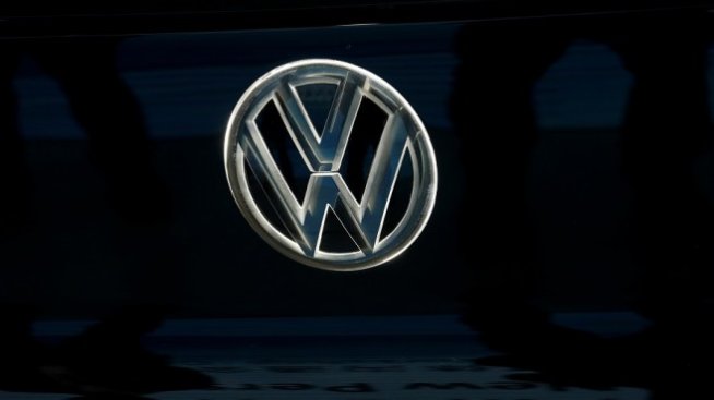 Volkswagen ще съкрати 30 хил. работни места*