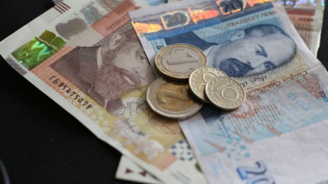Българите са взели безлихвени заеми за 44 млн. лв.