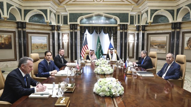 Анализатор: Рано е за оптимизъм за трайно примирие между Русия и Украйна