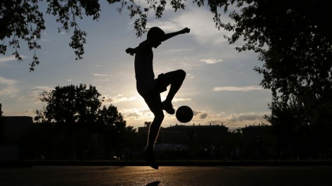 Милиардер налива милиони в бъдещето на руския футбол