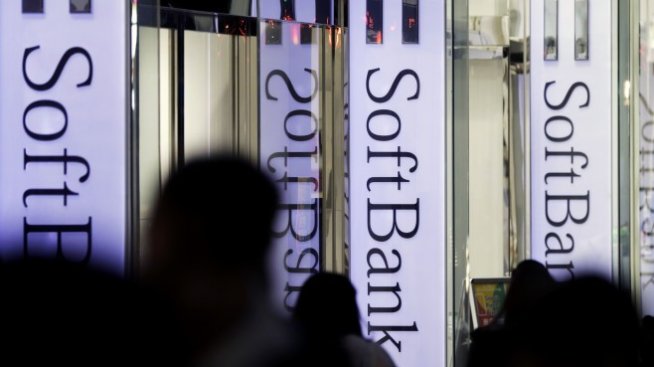 Международният клон на SoftBank съкращава 10% от служителите си 