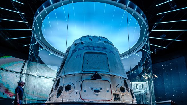 Илон Мъск прогнозира приходите на SpaceX да достигнат 15,5 млрд. долара тази година