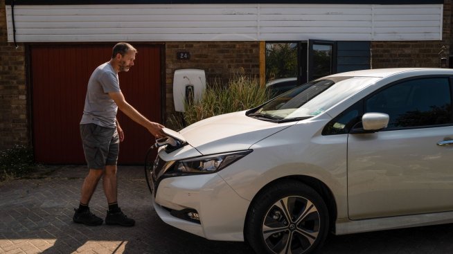 Как електромобилните батерии могат да стабилизират електрическата мрежа?