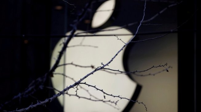 Apple ще понесе в пълна сила последиците от търговската война