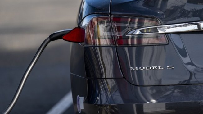 Ново разследване на катастрофа с участието на Tesla изключва грешка в Autopilot
