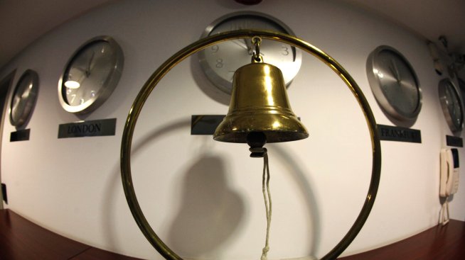 Оборотът с български книжа на БФБ достигна едва 417 хил. лева