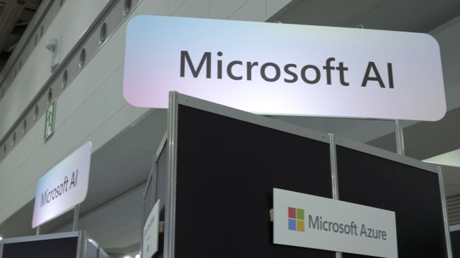 Какво се крие зад сделките на технологичните гиганти със стартъпи за изкуствен интелект?