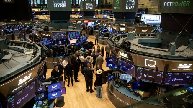 Плащат ли компаниите справедлива цена за обратните изкупувания?