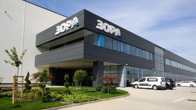 ЗОРА откри логистичен и административен център в Индустриален парк Божурище