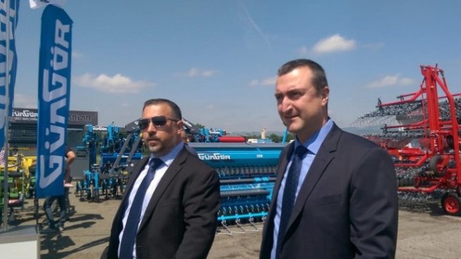 Почти 10 хил. нови машини са купили с евросубсидии фермерите за 5 години