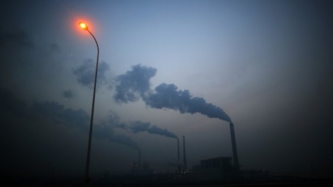 ЕК одобри разпределението на безплатните квоти парникови газове за 2016 г.