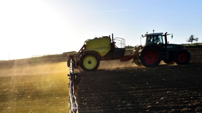 Митата започнаха да притискат печалбите на любимите на Тръмп фермери