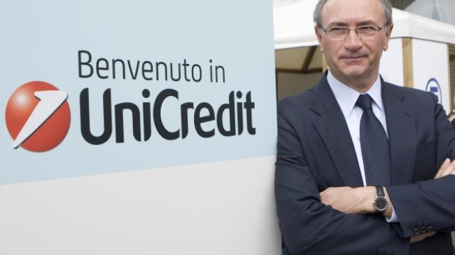 UniCredit надмина очакванията с печалба от 522 млн. евро през второто тримесечие