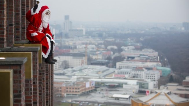 Графика на деня: Рекорден брой американци ще пътуват през празничния сезон