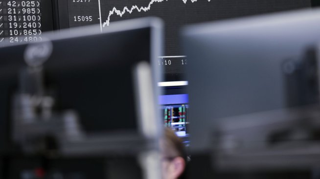 Европейските фондови пазари затвориха с понижение в петък