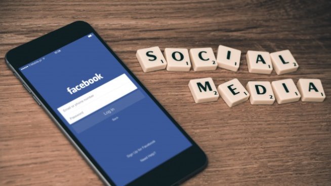 Убиецът Facebook или докъде стига властта на социалните медии