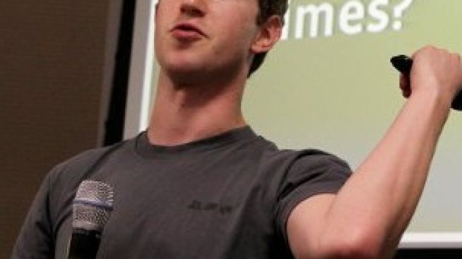 Facebook плаща по 500 долара за открит бъг 
