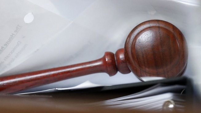 Съдът спря изпълнението на сделката за "Булсатком"