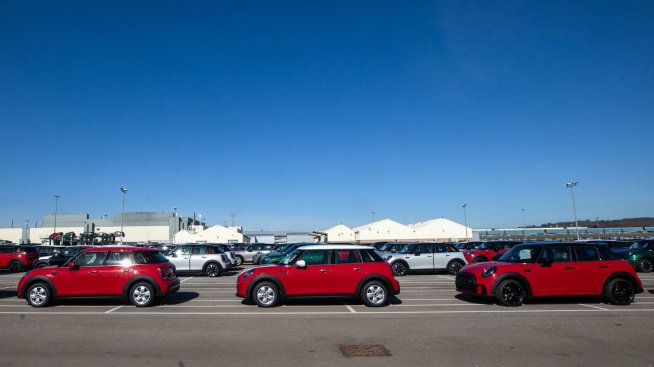 Перспективите пред британската автомобилна индустрия се влошават