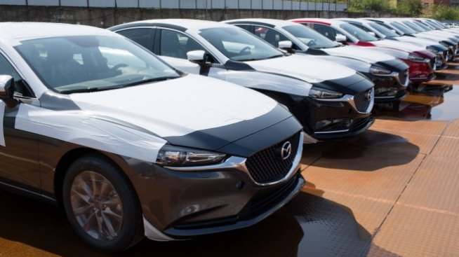 Предпазливата Mazda се възползва от слабата йена