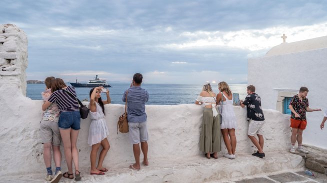 Над 1,1 милиона чужденци са посетили България през септември