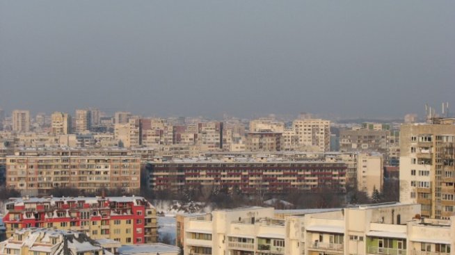 Сделките с жилища са намалели през първото полугодие