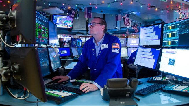 S&P 500 прекъсна четиридневната си губеща серия