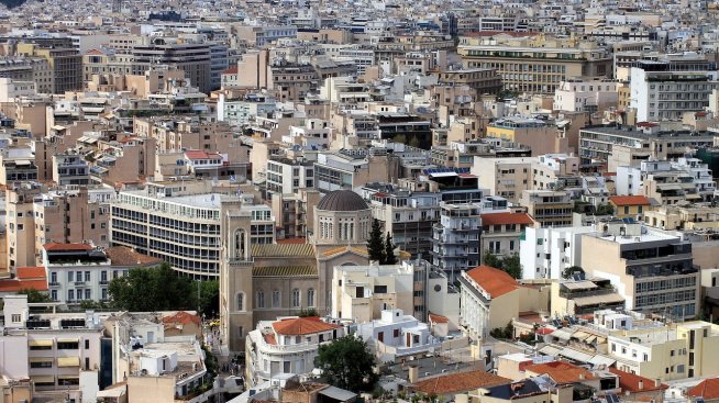 Moody&rsquo;s запази кредитния рейтинг на Гърция под инвестиционната степен