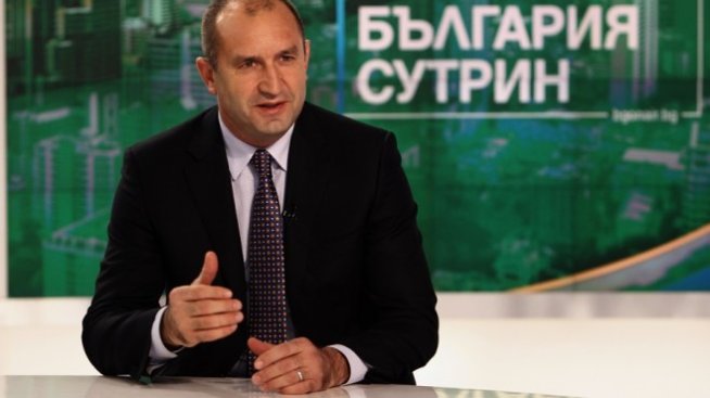 Радев определи обстановката в Македония като тревожна