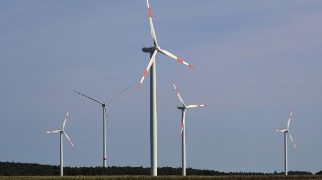 Делът на ВЕИ в Германия се свива заради слабото вятърно производство