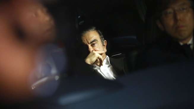 Наистина ли e имало заговор срещу Карлос Гон в Nissan?