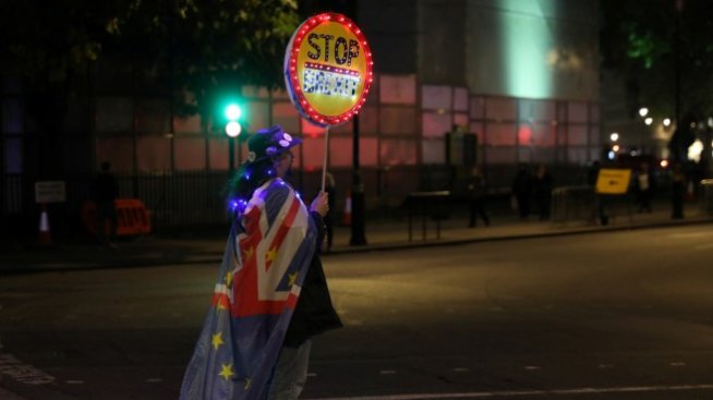 Малки проевропейски британски партии сключиха съюз, насочен срещу Brexit