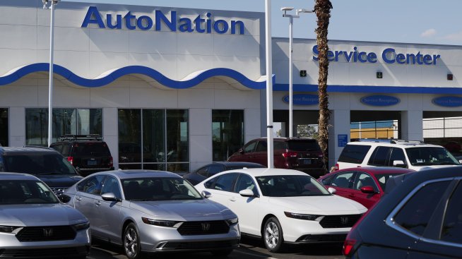 Отчетът на AutoNation засенчва прогнозите заради силното търсене на нови коли