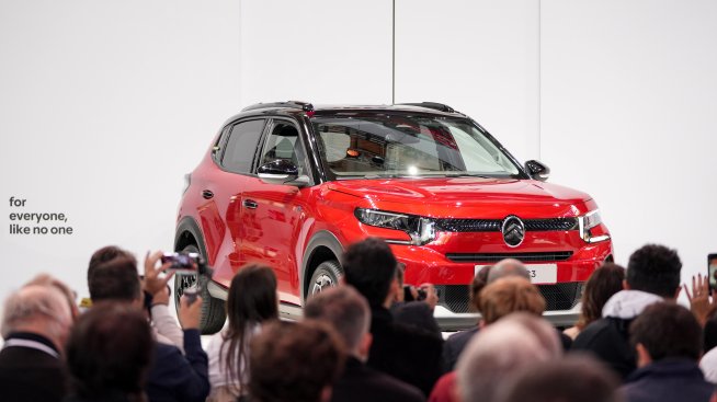 Продажбите на нови коли в ЕС отчитат най-големия си спад от септември