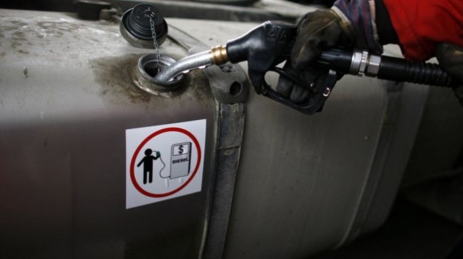 Търговци на горива излизат на протест заради новия секторен закон 