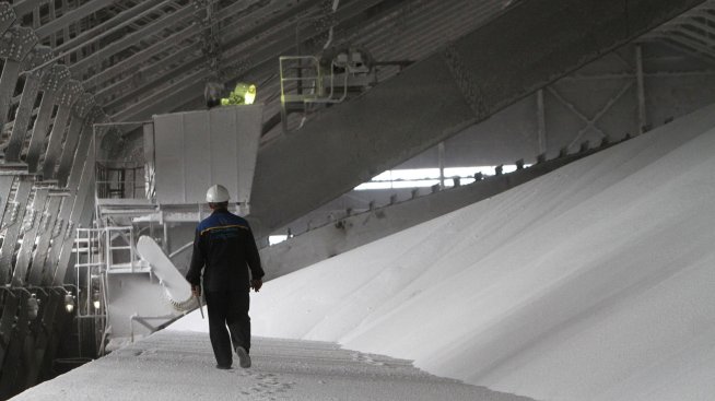 Приходите на Русия от износ на изкуствени торове са нараснали със 70% през 2022 г.