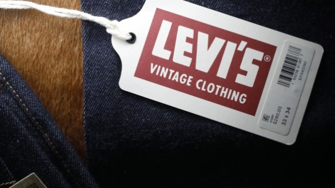 Levi's не очаква да се върне в Русия тази година