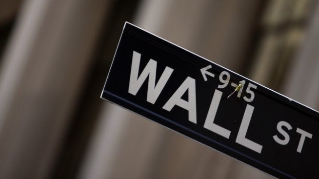 Wall Street си поема глътка въздух с успокояване на търговското напрежение*