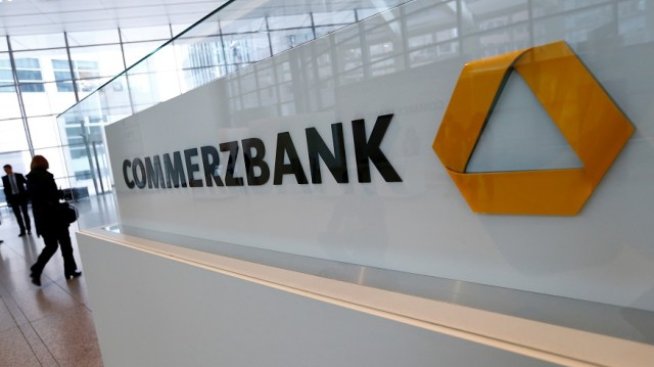 Commerzbank съкращава над 7 хил. работни места от общо 45 хил.