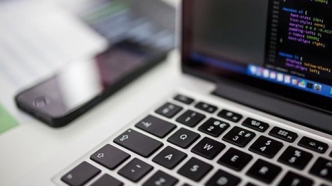 Брутният външен дълг и разрешителни за строеж ще са на фокус през седмицата