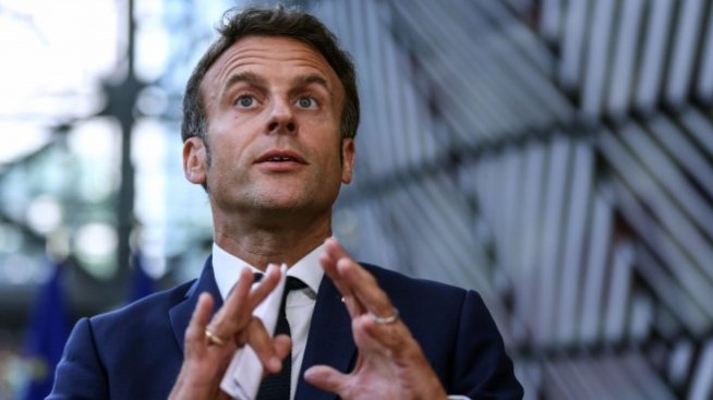 Опасната игра на Макрон с Украйна