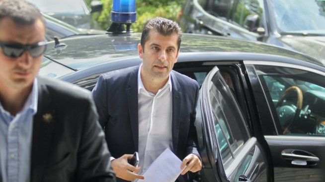 Кирил Петков: Ще направим всичко България да продължи със същото правителство*