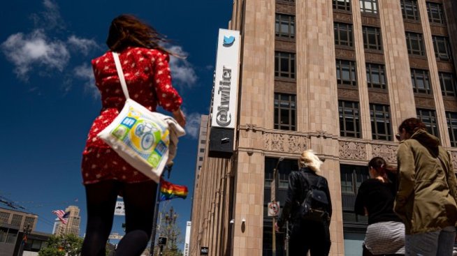 Twitter очаква акционерите да гласуват по офертата на Мъск до началото на август