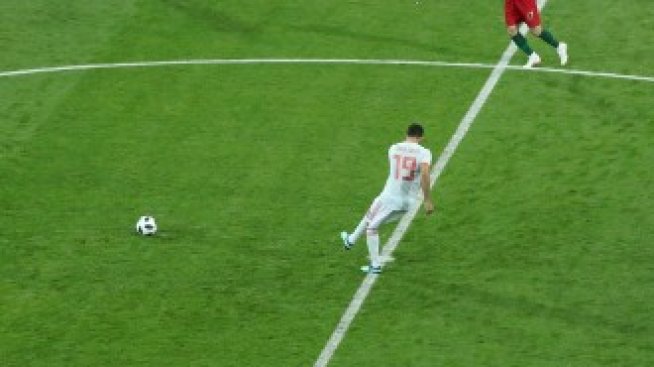 Бизнесът със Световното първенство по футбол - кой печели и колко?