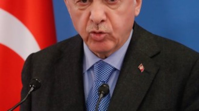 Ердоган: Не можем да пуснем подкрепящи тероризма страни в НАТО