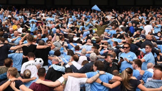 Над половината отбори от Английската висша лига вдигат цените на билетите си