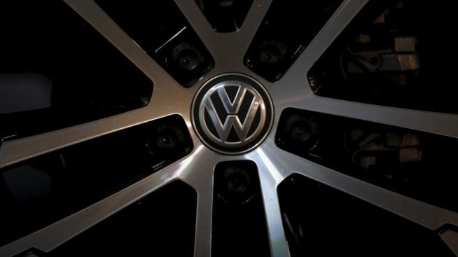Шефът на Volkswagen защити работата на завода в Синдзян