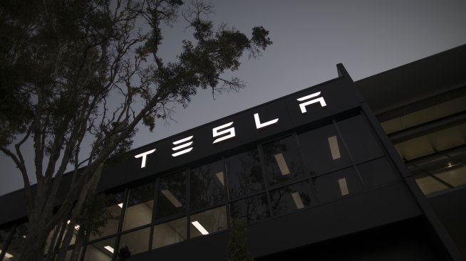 Още един важен човек от ръководството на Tesla напусна компанията