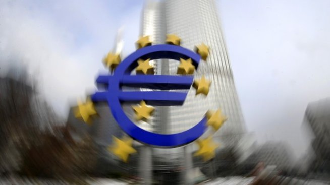Излишъкът по текущата сметка на еврозоната остава без промяна през юни